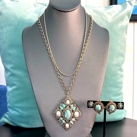VTG Sarah Coventry Remembrance Collection 60’s Turquoise Pearl Goldtone Chains - Picture 1 of 15
